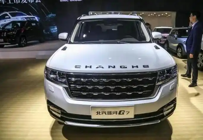 几万块钱的国产车,全景天窗7座suv,外观大气有面子