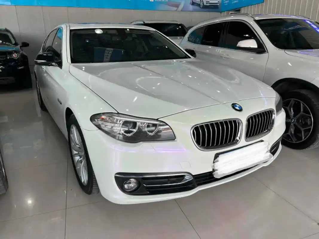 宝马525li.【车辆名称】2017款 宝马5系 525li - 抖音