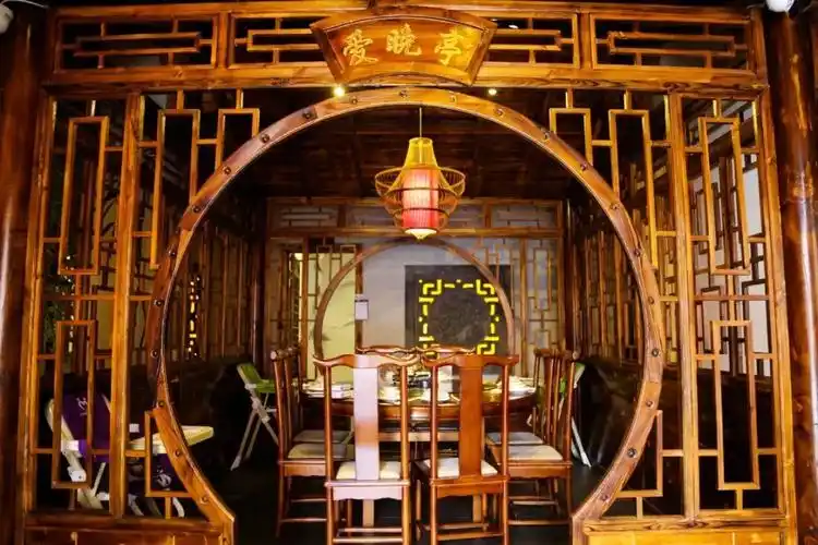 曲江惊现古风系龙门客栈,这道"鱼跳龙门"仅售19.8元!_装修