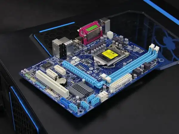 i3 3220配什么主板(升级电脑配置教程)