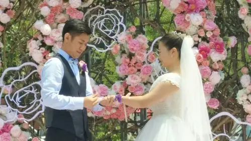 悦儿的幸福时刻!