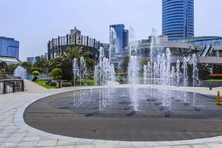 广场喷泉 - 云南顺达园林景观工程有限公司