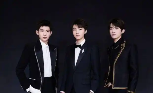 尖叫之夜的舞台上,tfboys组合,成为了今年的"尖叫之夜"的"尖叫组合"