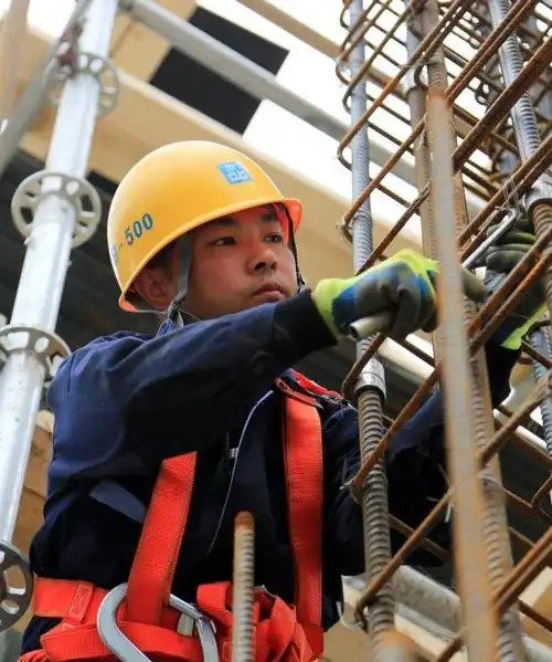 西安市总工会"千名新产业工人(农民工)百名摄影师会心瞬间"活动走进