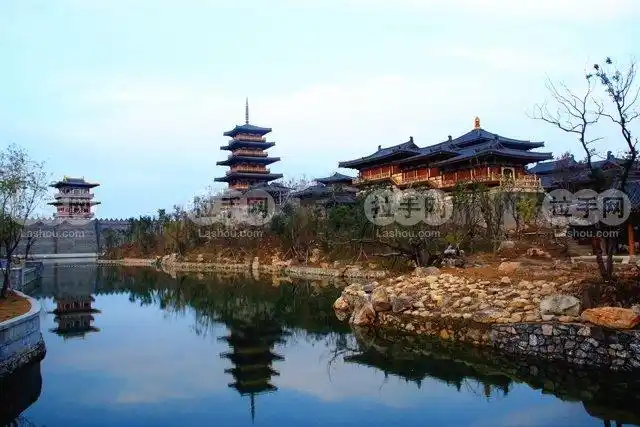 中国唐城特惠门票1张,仅限老人/学生/儿童使用,包含景点:皇宫,青龙寺