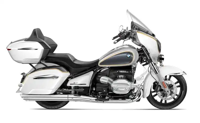 宝马摩托2023新图案车型r18豪华旅行车系列