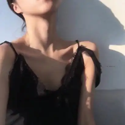 最污女部位头像真人高清性感的露半胸女生头像图片