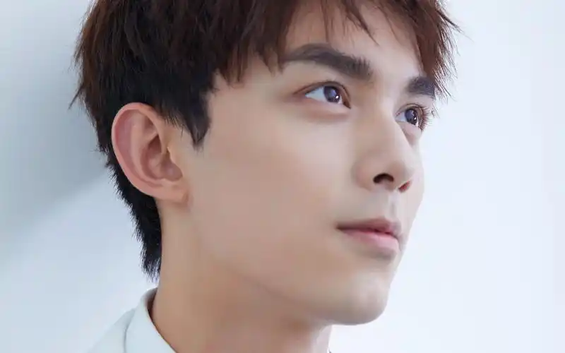 时尚壁纸,帅哥,明星壁纸,吴磊,帅气,清新,时尚,帅哥,演员,明星,电脑