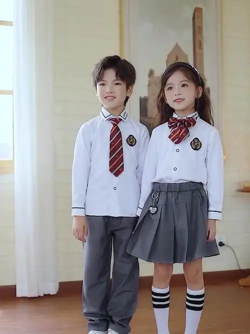 小学生校服幼儿园园服支持闪光条定制特殊体型定制班服毕业照服装