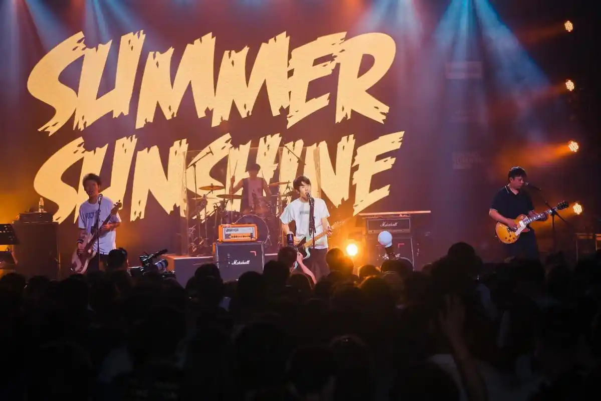 天漠音乐节线上线下同步开唱大麦平行麦现场开启演出全场景运行时代