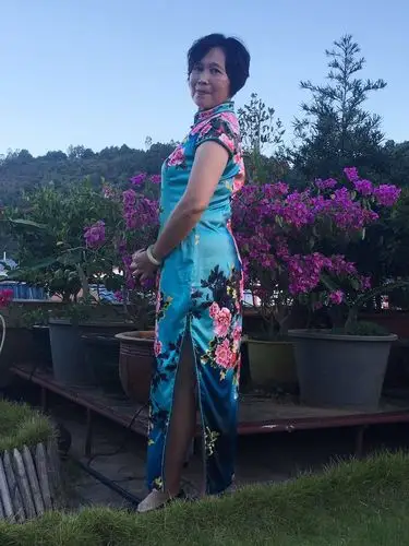 姐妹旗袍秀 - 美篇