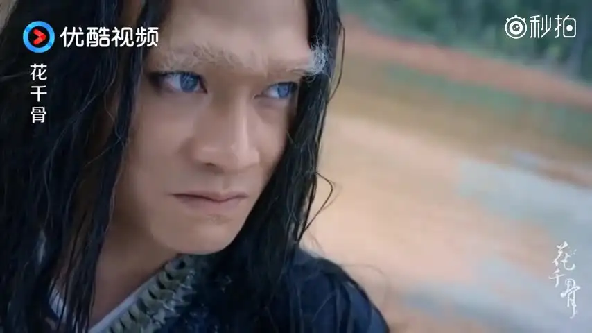 杀阡陌:单春秋的命是我的,除了我谁也不能动他!单护法眼神亮了