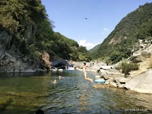 刘理论的美篇:南金风光之八,《美丽的将军村风光》