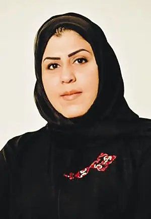 拉丹最年轻的妻子阿迈勒.拉丹部分儿孙的照片.