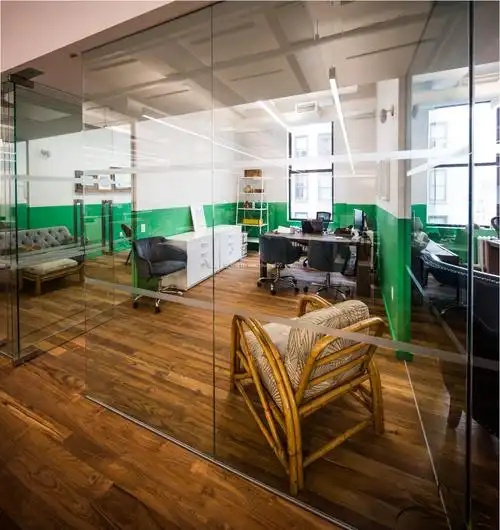 日本公司办公室装饰设计效果图