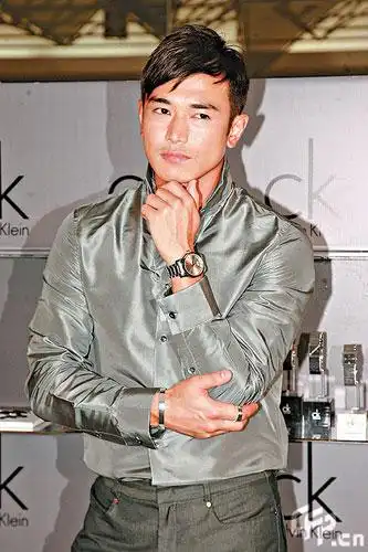 2009年2月17日,香港,传黄长发前往黄大仙警署录口供.