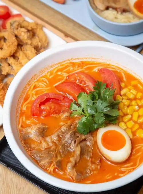 味千拉面 | 秋天到贴秋膘,一天一碗大骨浓汤拉面,身体倍儿好!_减肥