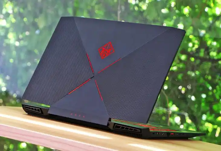 惠普暗影精灵 iii 代评测:带来了全新模具,也更强调游戏本属性