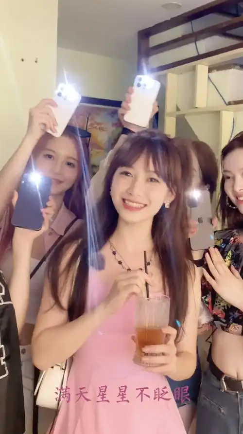 杜华说尹子璐好能唱##染色体女团第七人尹子璐亮相#原来是中国新声代