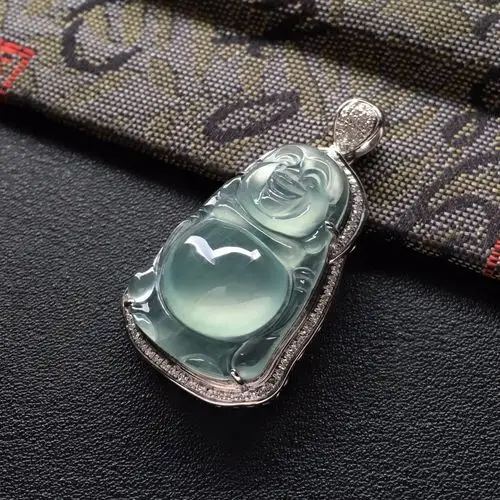 冰种晴水镶白金钻石站佛胸坠