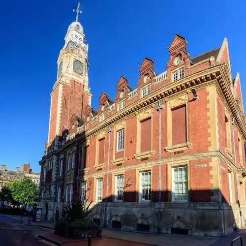 教你分辨不同的英国建筑风格