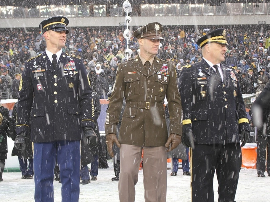 美国陆军要换新军装了,居然是二战经典复古款,真的好帅呀