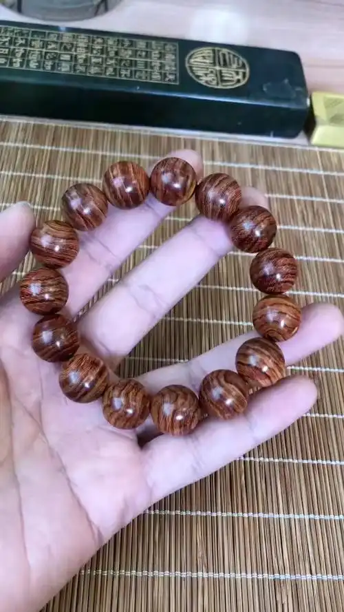 海南黄花梨老糠梨虎皮纹文玩手串