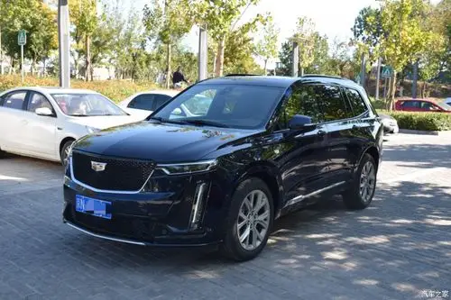 汽车之家|凯迪拉克xt6报价大全|大众点评|2020款 28t 六座四驱铂金