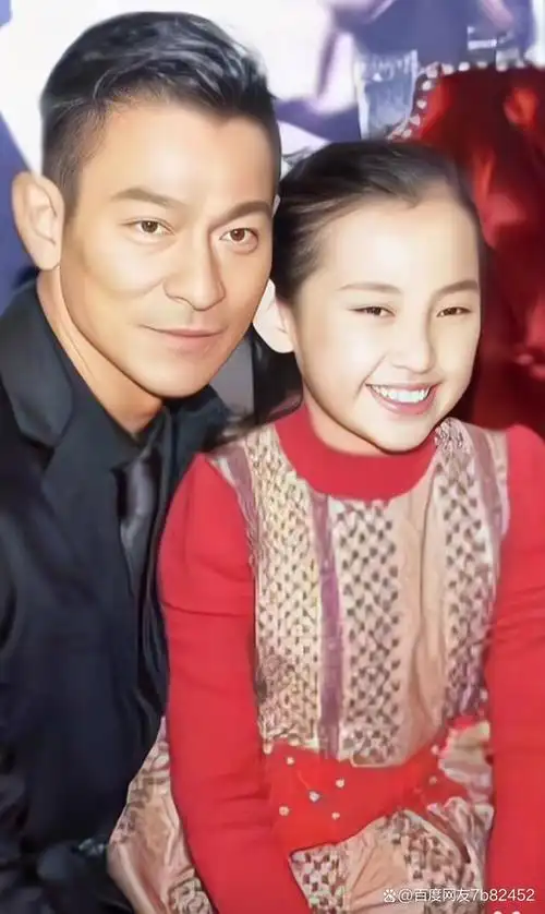 刘德华和朱丽倩icon爱情长跑22年才结婚,2012年生下爱女刘小蕙,周岁