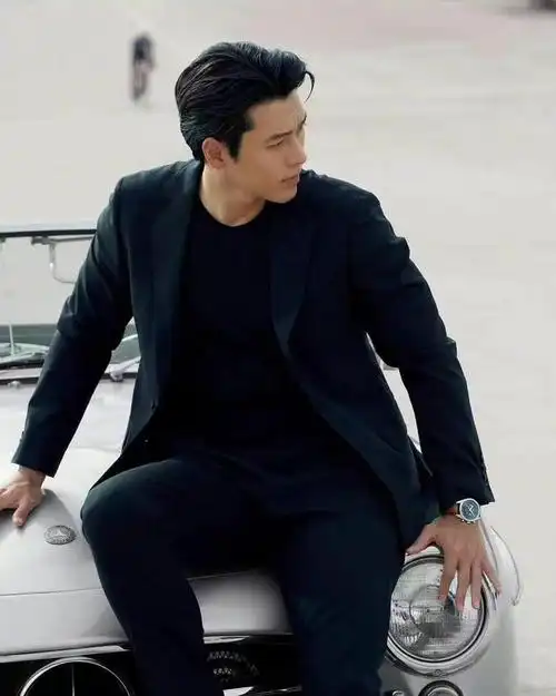 玄彬最新广告帅回颜值巅峰!穿一身黑荷尔蒙爆棚,当爸后大变样