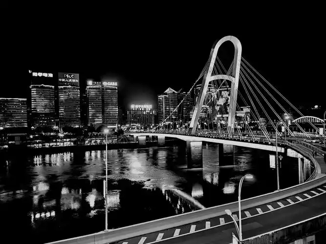 【黑白】城市夜景