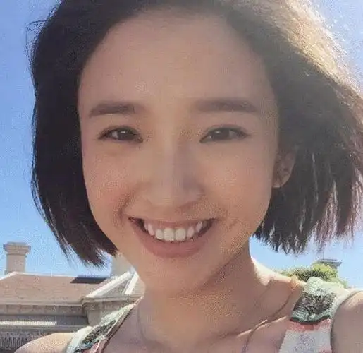 喊话张若昀唐艺昕罕见谈感情可能闪婚唐艺昕个人资料照片