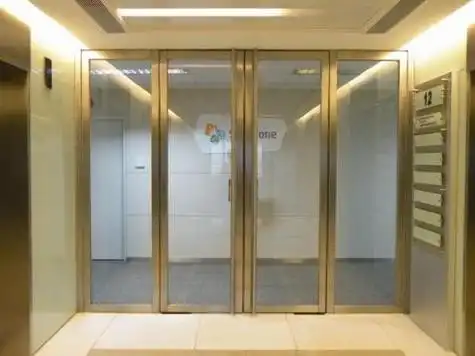 双开玻璃门漏风怎么办