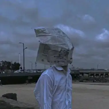 忧伤忧郁真人男生头像