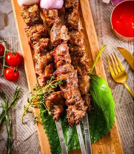 99元抢虾吃虾涮2人餐!108元起吃鱼夫鱼仔鹅卵石鱼火锅,通海俄式烧烤!|