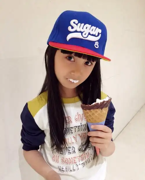 冰淇淋女孩——张籽沐