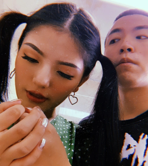 jony j的老婆竟是一位藏族美女, "藏袍合照"曝光, 我犯花痴了