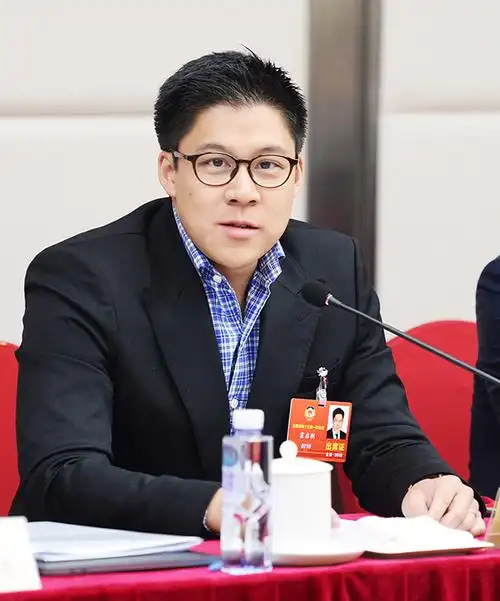 霍启刚委员:举办"粤港澳大湾区大学生运动会",促融合发展