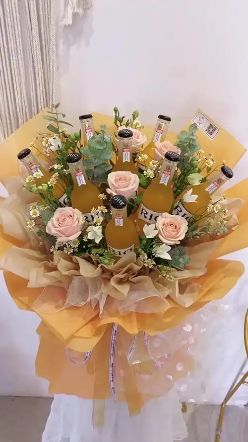 鸡尾酒花束酒花束鸡尾酒是酒中最甜的别问我怎么知道的花束