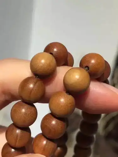 檀香手串价格印度老山檀香老山檀对孕妇的影响印度老山檀黑肉手串印度