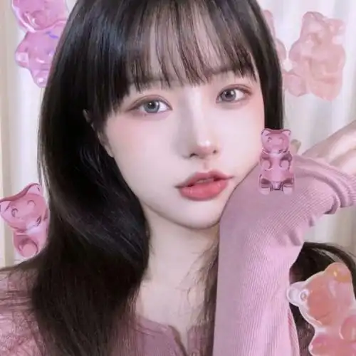 女生头像 >                 抖音很火的小姐姐头像 上一组 上一张