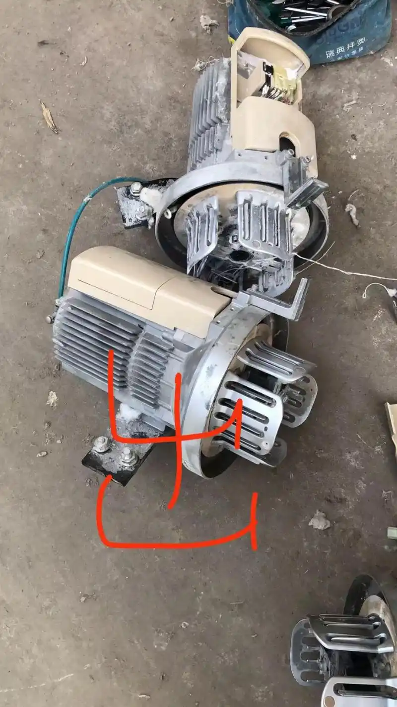 出津田驹9100储纬器2个 滨田全新凸轮片一些 #津田驹喷气 - 抖音