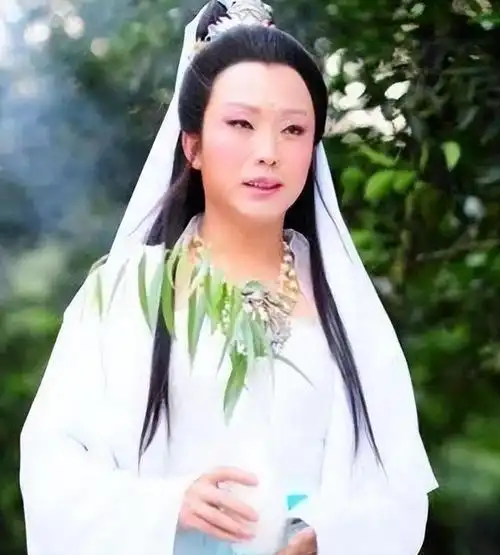观音不是谁都可以演有人成经典有人成白月光还有一个是男人