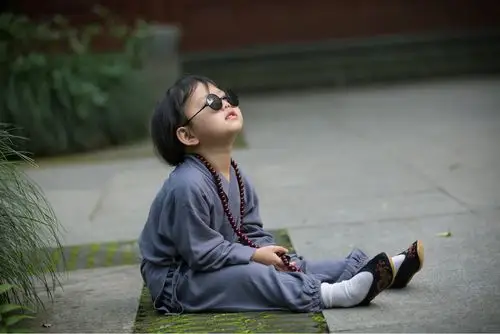 杭州灵隐寺小尼姑一枚!