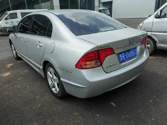 置换来的一台07年本田思域,动力好油耗低,代步练手首选#手续 - 抖音