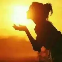 和浅笑安然相配的头像_微信头像图片大全