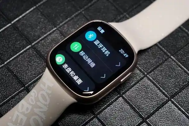 荣耀手表4评测:全能通信,超长续航,终于不是大号手环了!