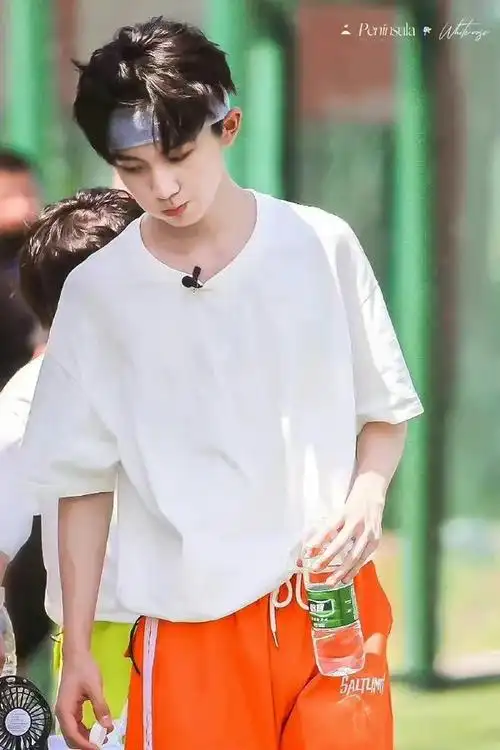 马嘉祺黑色发带##马嘉祺发带西装造型