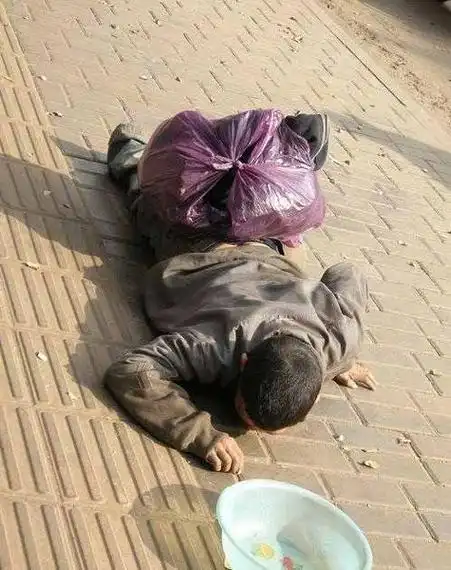 中国十大穷光蛋排行榜 看谁与买房最无缘(图)