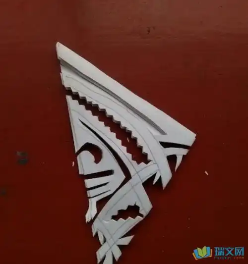 圆形团花剪纸图步骤